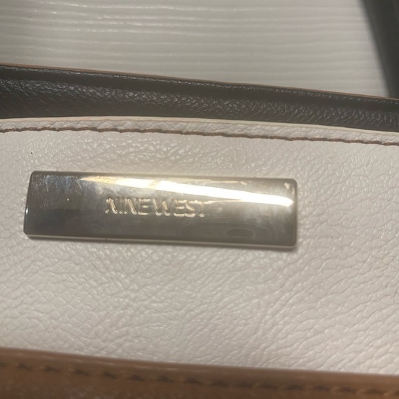Nine West colorblock leather shoulder handbag purse medium size - Picture 3 of 8